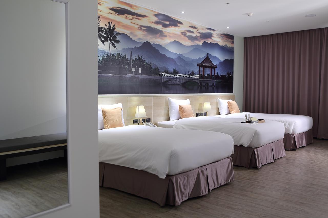 Mingli Hotel Kaohsiung Esterno foto